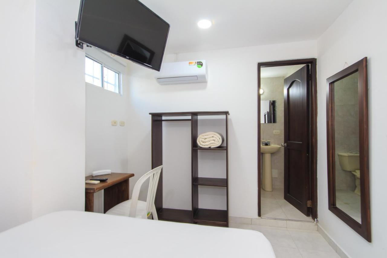 Hotel Marovi Санта-Марта Экстерьер фото